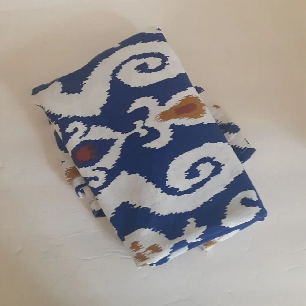 Tablecloth 100% Cotton Ikat Royal Blue Oval 78x72 Summer Nights NOTE